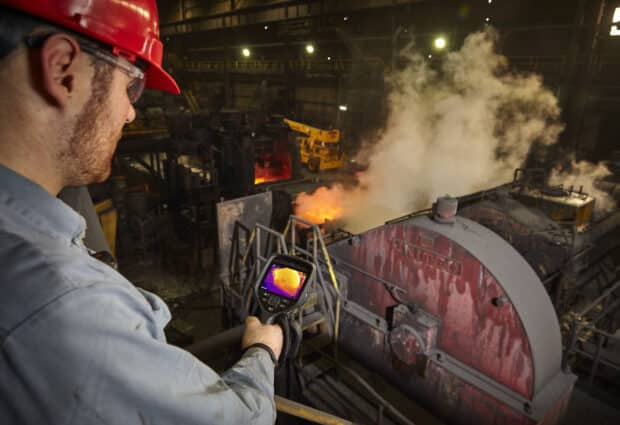 E76 מצלמה תרמית לשימוש בתעשייה scaled